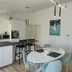 Skyloft Easypark דירה טריאסטה