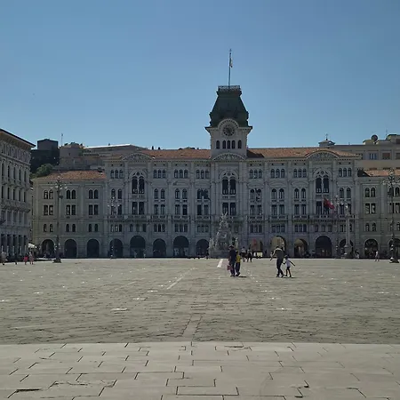 Skyloft Easypark * טריאסטה